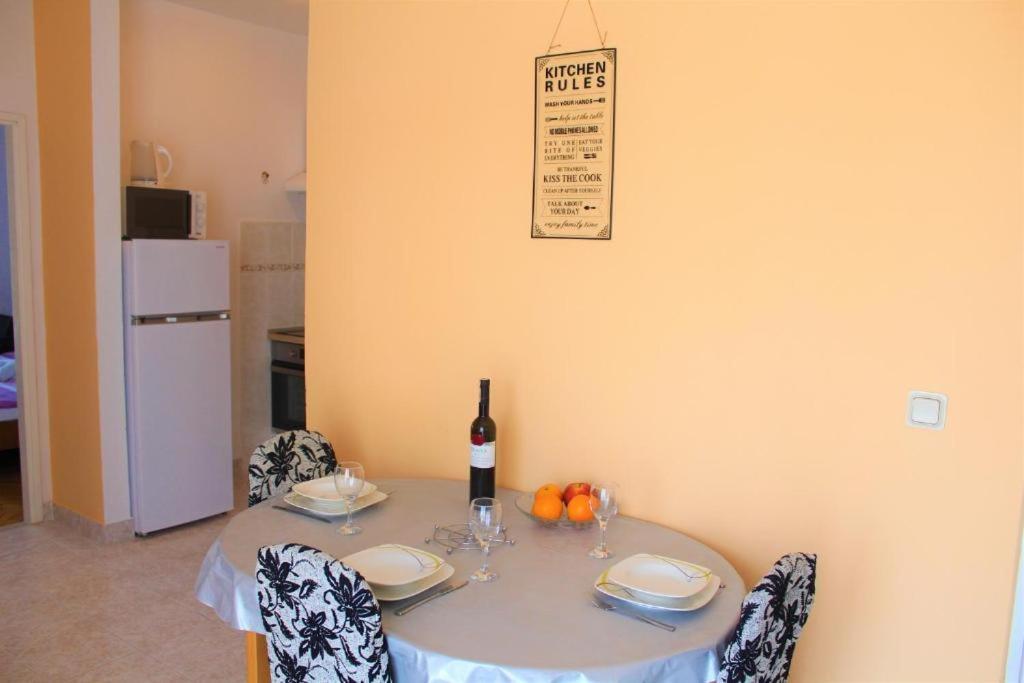 Apartment Nana Primošten Exterior foto